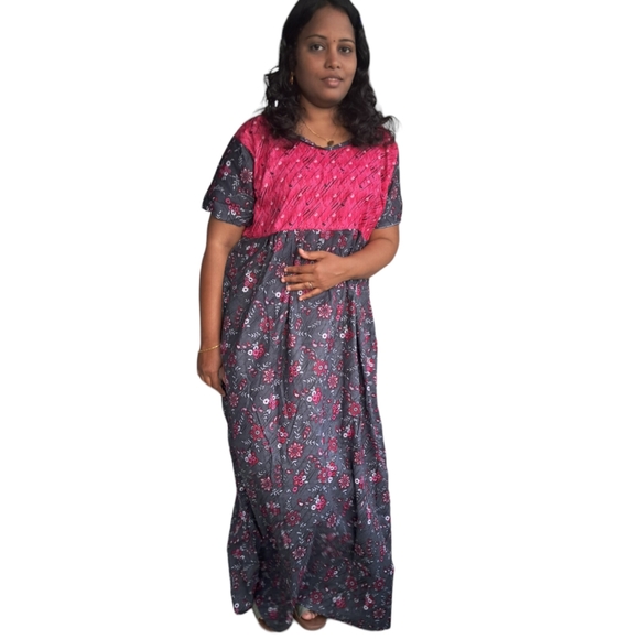 Cotton Nighty Gown Model - Picture 2 of 3